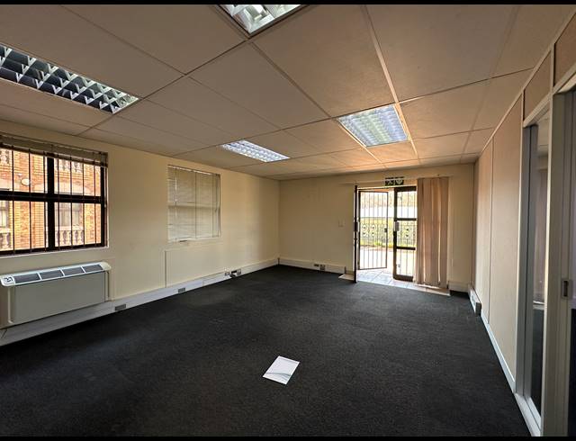 85M² OFFICE TO LET IN HIGHVELD TECHNOPARK